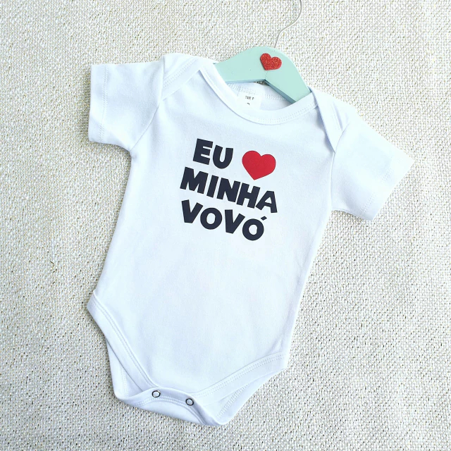 Body Eu Amo Minha Vovó Manga Curta