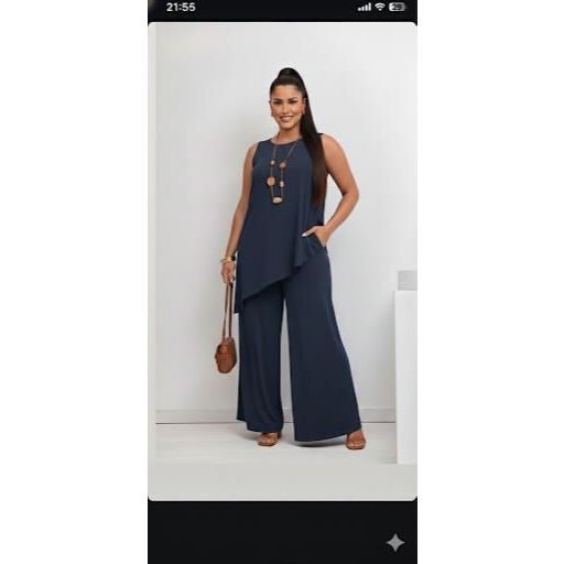 Conjunto Feminino Regata Assimétrica – Moderno, Estiloso e Confortável