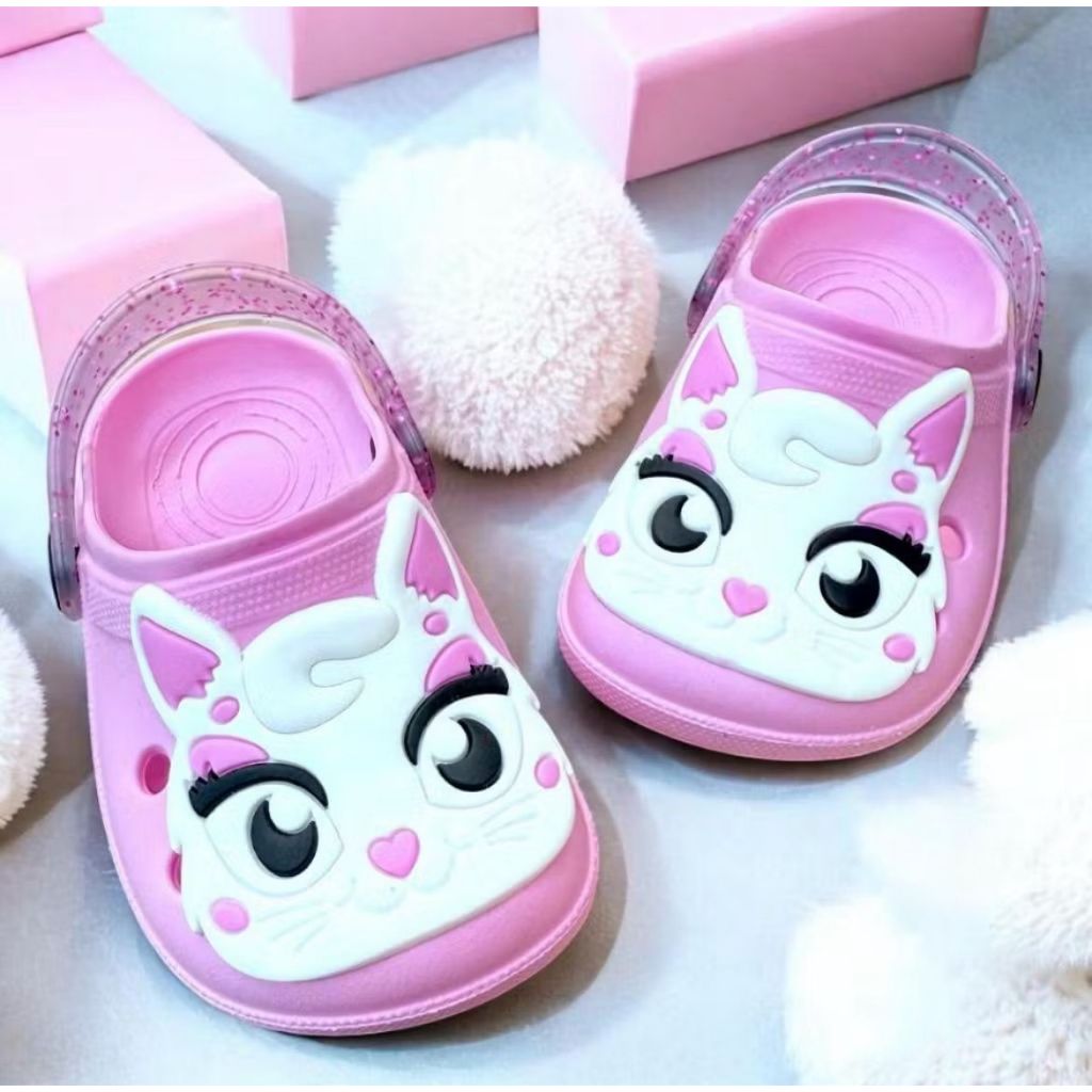 Babuche Infantil Menina Unicornio Animaizinhos Sandália Leve Confortavel Delicado Antiderrapante