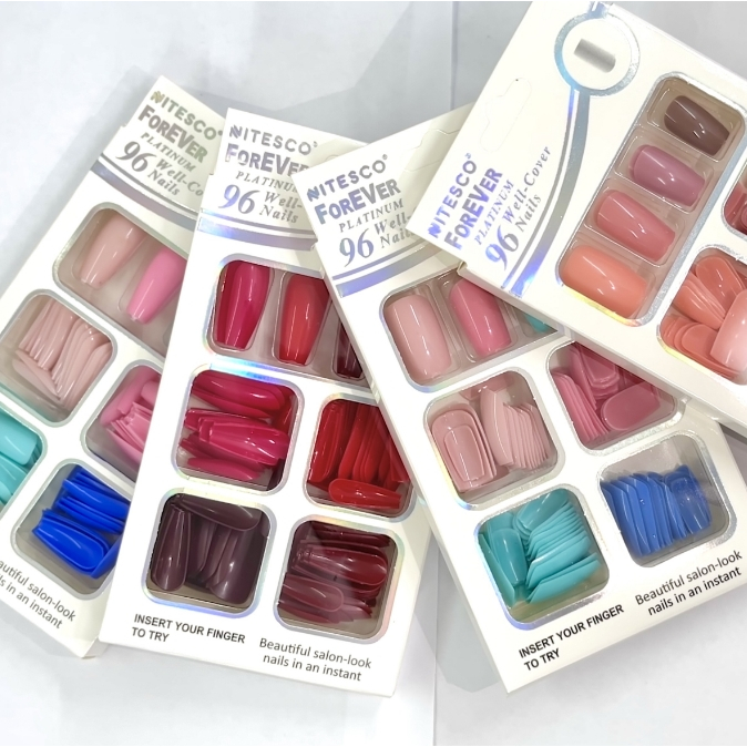 Cartela com 96 Unhas Postiças Variadas Versatilidade para Todos os Looks e Ocasiões