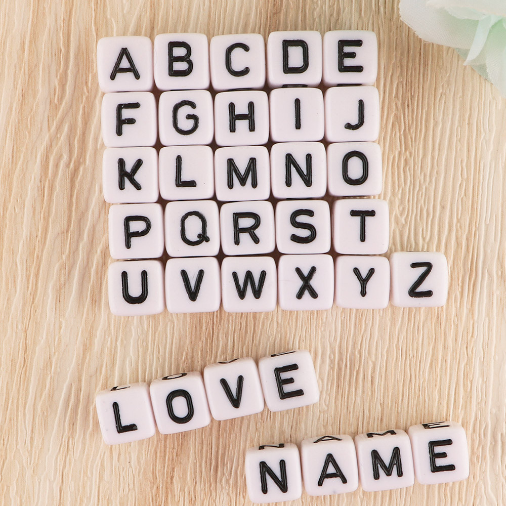 Miçanga de Letra Letrinha Alfabética Quadrada Kit Atacado Para Pulseiras  - 6mm - 200 e 500 peças
