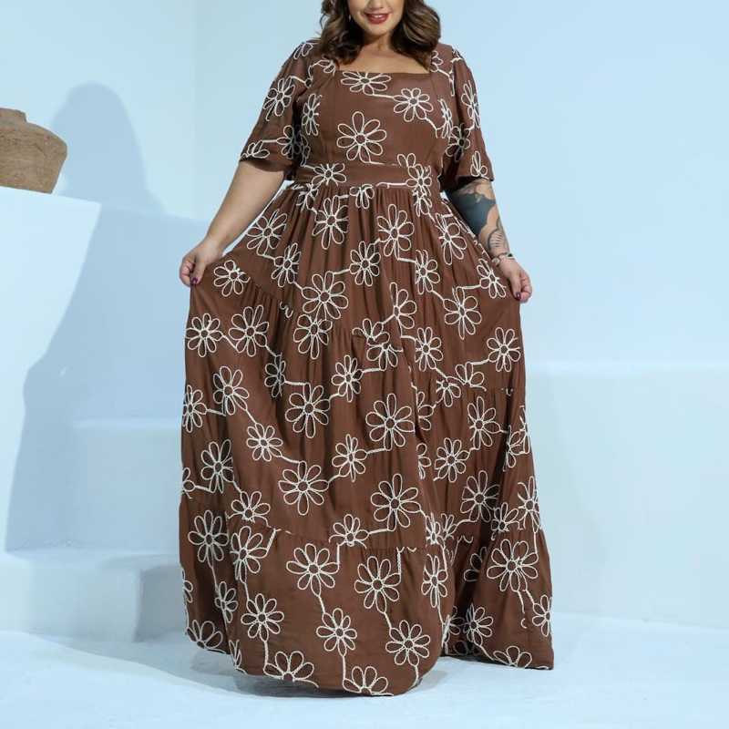 Vestido longo plus size gola quadrada - 50 ao 56 I Cristina